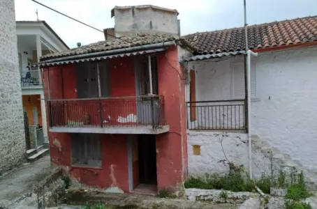 Haus Zu Verkaufen 46200 Paramithia GR