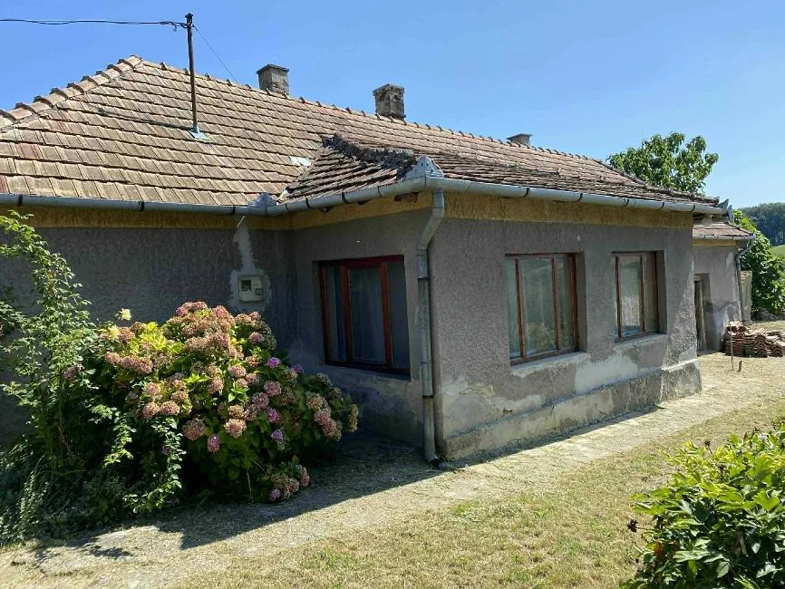 Haus Zu Verkaufen - 8934 Bezeréd HU Image 2