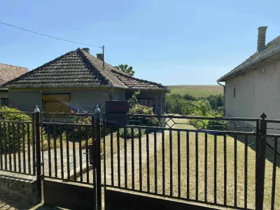 Haus Zu Verkaufen 8934 Bezeréd HU