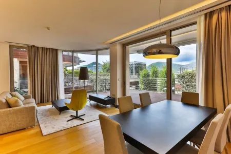Villa Zu Verkaufen 0000 Budva ME